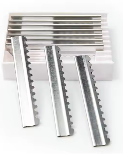Bravo Feather Styling Blades