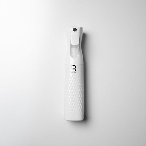 L3VEL3 Bevelled Water Spray - White